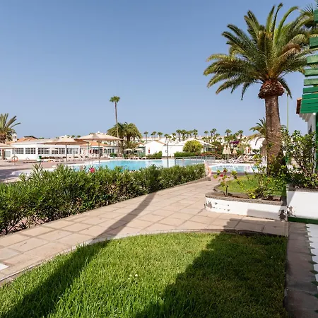 Vivelorural Campo De Golf 76